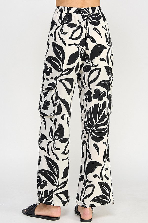 Outta This Swirl Black & White Print Cargo Relax Pants