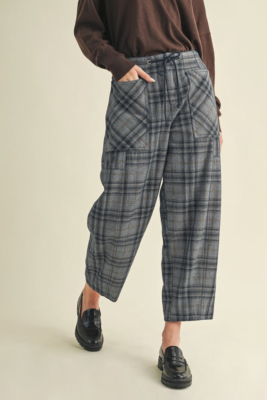 Relaxed Navy Pocket Plaid Pants