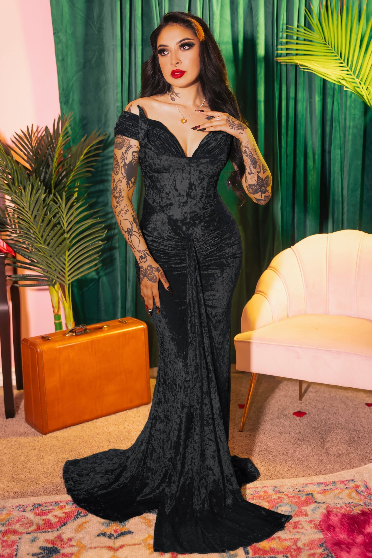 Oozma Onyx Velvet Gown
