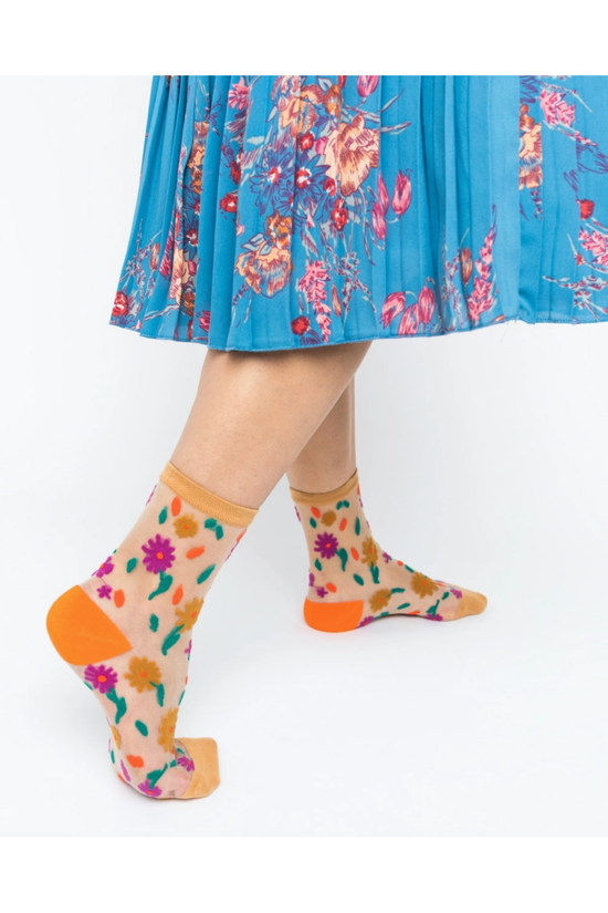 Ditsy Floral Sheer Ankle Fashion Sock